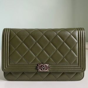 Chanel Boy Lambskin Wallet On Chain Grenade Green